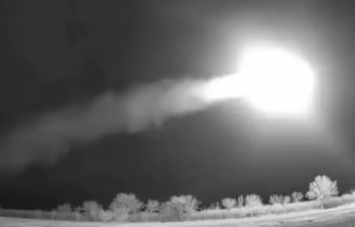 Zelenskyy shows off Ukrainian 