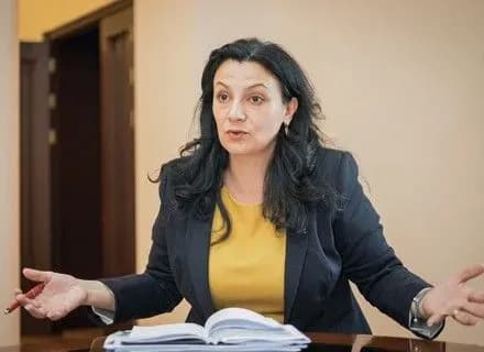 І.Климпуш-Цинцадзе поінформувала міністра оборони Польщі щодо активності РФ на Донбасі