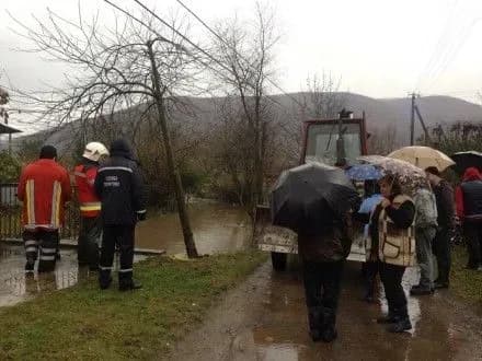 Несколько десятков дворов подтопило в Закарпатской области