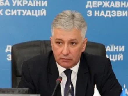 Протягом доби рятувальники вивільнили із снігових заметів 1360 автомобілів, — М.Чечоткін