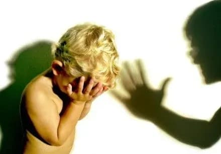 Депутати хочуть посилити відповідальність за сексуальні злочини проти дітей