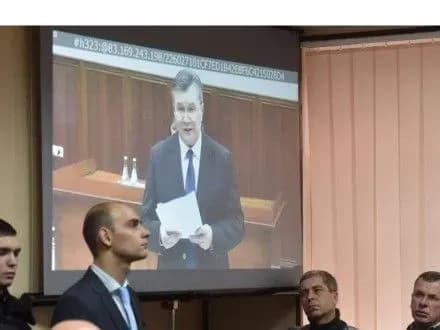 В.Янукович сказав, що не зустрічався з помічником президента РФ В.Сурковим під час Майдану