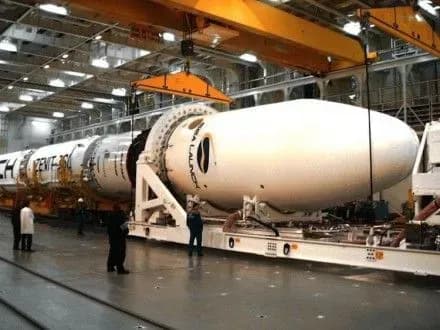 П.Порошенко дозволив списати "Південмашу" 400 млн грн боргу за електроенергію