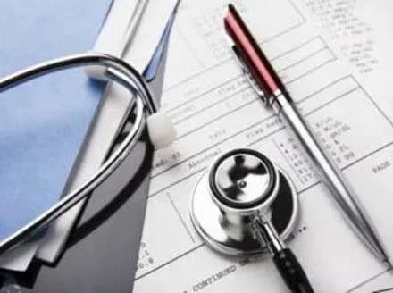 Протягом 10 місяців цього року найменше зросли видатки на охорону здоров'я – всього на 3,1%