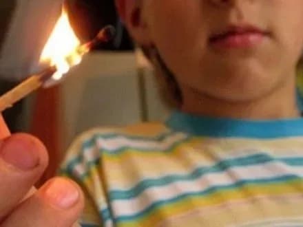 Пожежа у квартирі багатодітної родини в Одесі сталася через дитячі пустощі