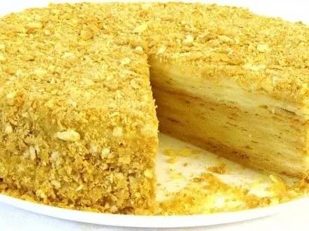 Через отруєння тортом "Наполеон" в Одесі госпіталізовано вже 51 людину