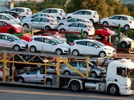 Мінекономрозвитку запропонує уряду визначити порядок встановлення мита на легкові авто з ЄС