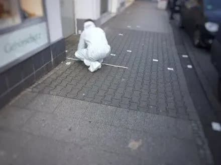 В Німеччині невідомий вчинив стрілянину на вулиці, одна людина загинула