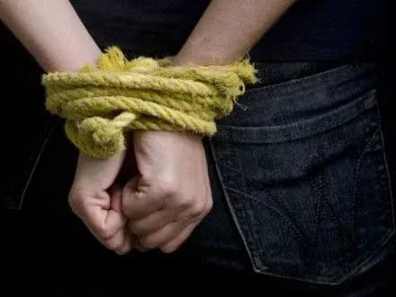 Київ скликав скайп-конференцію контактної групи на 23 грудня щодо звільнення заручників