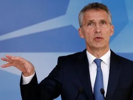 Й.Столтенберг: НАТО намагається підтримувати діалог з РФ