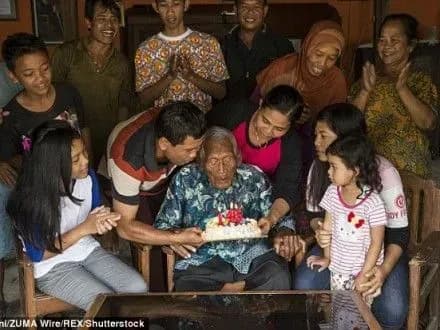 ЗМІ: найстарішому жителю Землі виповнилося 146 років