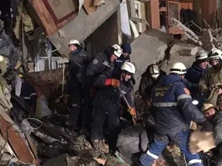 Для установления причин обвала дома в Казахстане создали комиссию