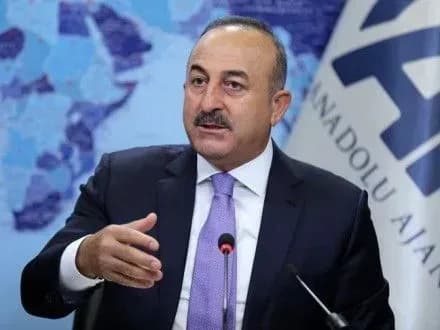 Глава МИД Турции: личность нападавшего на ночной клуб в Стамбуле установлена