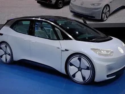 На виставці технологій CES-2017 представили концепти автомобілів майбутнього