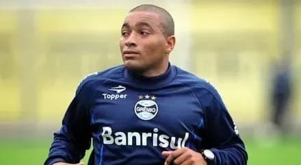 Польський клуб може підписати контракт із захисником ФК “Дніпро”