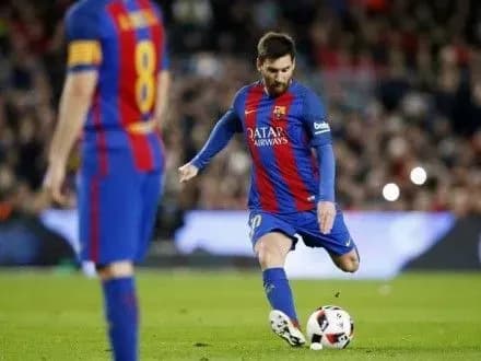 "Барселона" победила "Атлетик" в матче 1/8 Кубка Испании