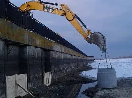 Обвал ґрунту стався на набережній у Черкасах