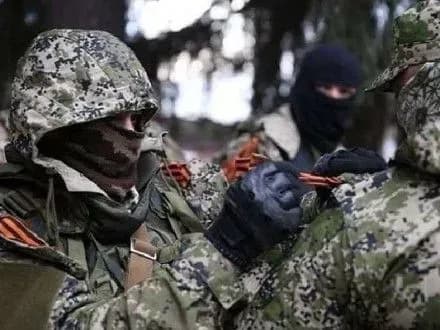 Бойовики за добу 60 разів обстріляли сили АТО, поранено одного бійця – штаб