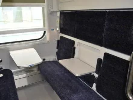 Сьогодні у перший рейс відправиться поїзд із вагонами-трансформерами