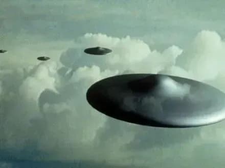 ЦРУ оприлюднило документи про війни і дослідження НЛО