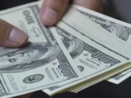 В Совете НБУ заявили об отсутствии основания для чрезмерных колебаний курса гривны