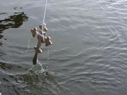 Радянський марш увімкнули під час водохресних купань у Кропивницькому