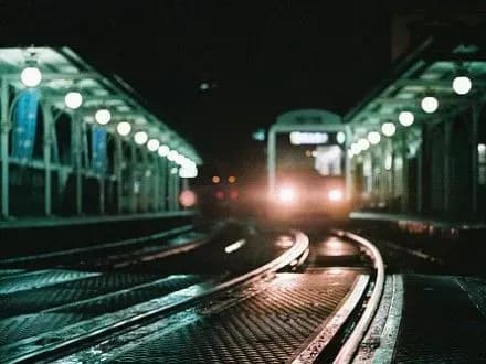 На Хмельниччині під колесами поїзда загинув чоловік