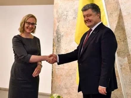 П.Порошенко зустрівся із спікером парламенту Фінляндії