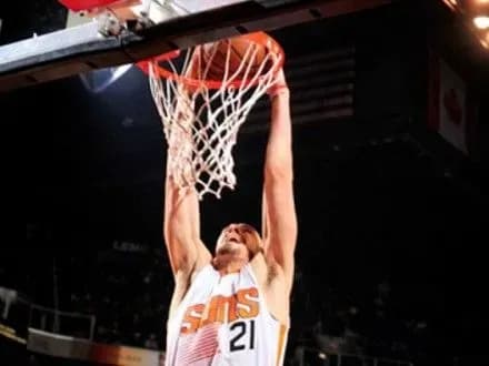 Баскетболіст О.Лень оформив сьомий дабл-дабл у сезоні НБА