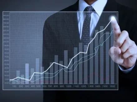 НБУ очікує зростання ВВП на рівні 2,8% цього року, 3% - у 2018 році