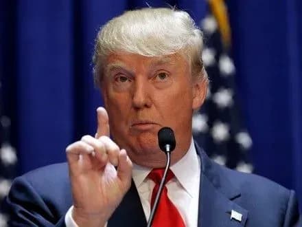 Д.Трамп про розмову з В.Путіним: ще рано говорити про скасування санкцій