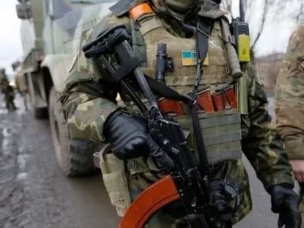 Експерт розповів, чому активізувалися бойові дії на Донбасі