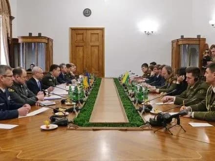 Україна продовжить мирний процес врегулювання на Донбасі, попри загострення в Авдіївці – С.Полторак