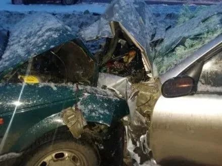 Внаслідок ДТП у Харкові загинуло двоє людей та ще двоє постраждали