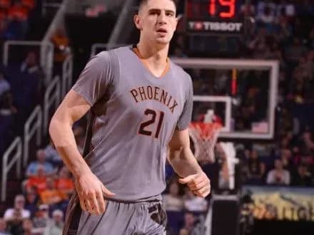 "Фінікс Санс" О.Леня поступився БК "Нью-Орлеан Пеліканс"