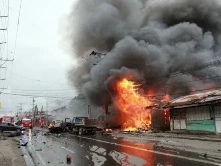 Автомобіль вибухнув на півдні Багдада, загинуло 8 осіб