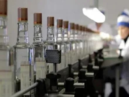 Скасування підвищення вартості спирту сприятиме боротьбі з тіньовим ринком - економіст