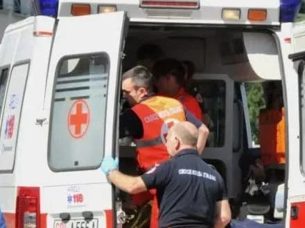 Майже 100 італійських медпрацівників потрапили під слідство за прогули