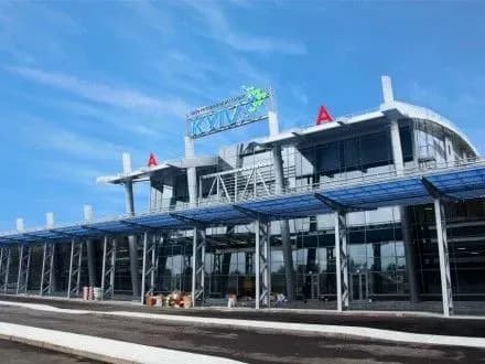 Аеропорт “Київ” закриють у травні на 10 днів через ремонт