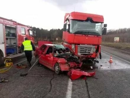 Двоє людей загинули в ДТП на Львівщині