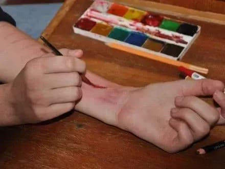 Миколаївець інсценував самогубство заради викриття кураторів "груп смерті"