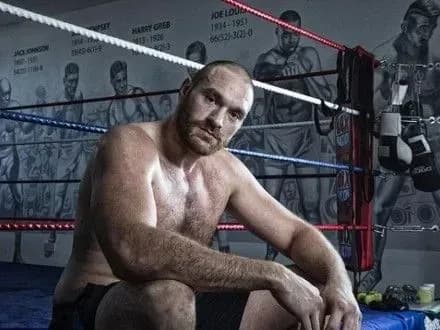 Боксер Т.Ф'юрі заявив, що повернеться на ринг у травні