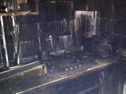 Пожар из-за ракетницы, который произошел в многоэтажке на Херсонщине был ликвидирован