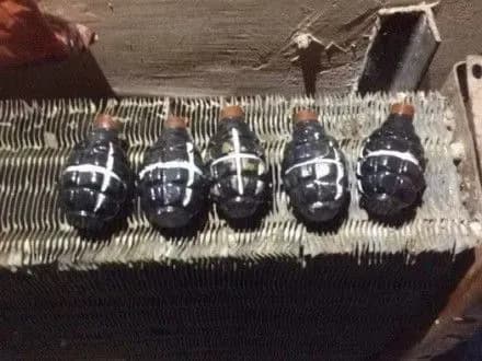 Житель Чернігова вивіз із зони АТО шість гранат і більше 500 набоїв