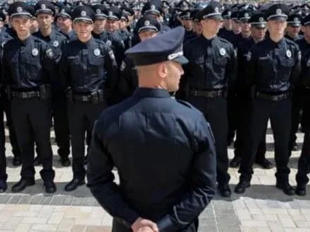 Нацполіція забезпечить виконання рішення РНБО про зупинку переміщення вантажів на Донбасі - С.Князєв