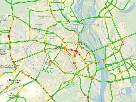 Пробки в Киеве достигли шести баллов
