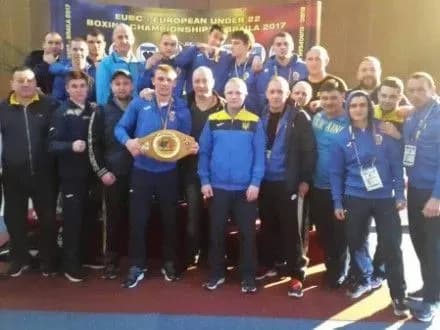 Збірна України увійшла до трійки кращих на чемпіонаті Європи з боксу
