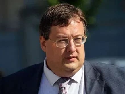 У найближчі дні слідство встановить, чи був убивця Д.Вороненкова співробітником спецслужб - А.Геращенко