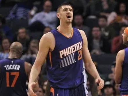 М.Фрателло: О.Лень збирається виступити за Україну