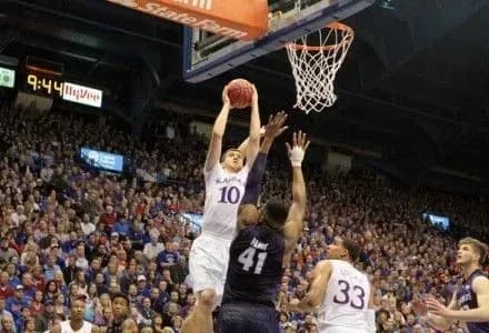 "Канзас" С.Михайлюка не зміг вийти в півфінал плей-офф NCAA